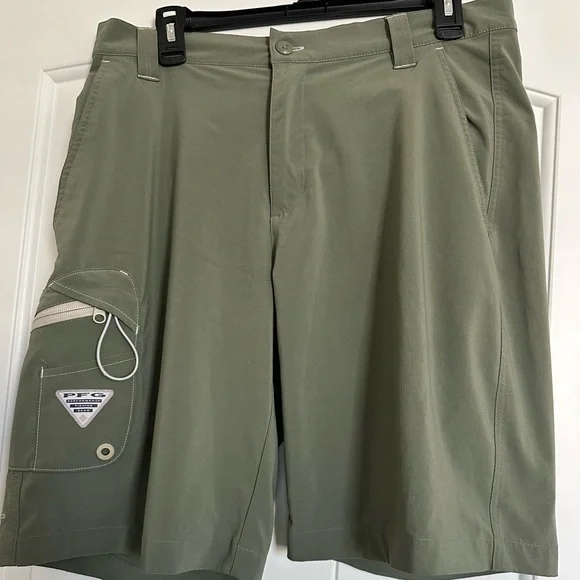 Columbia Men's PFG Khaki Shorts Sz 34 - Picture 2 of 5